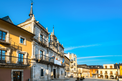 plaza del ayuntamiento de ponferrada