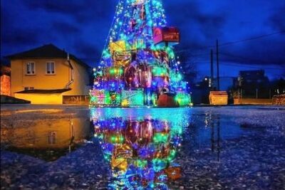 Encendido de las luces navideñas en San Andrés de Montejos