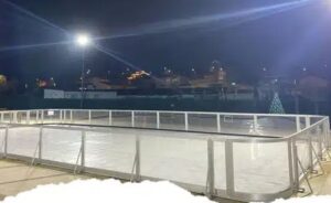 Pista de hielo Artificial en Toral de los Vados portada