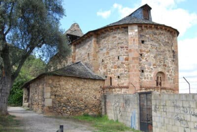 Iglesia de Santa María de Vizbayo Otero