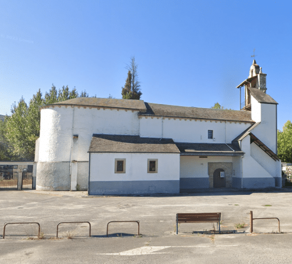 portada iglesia dehesas