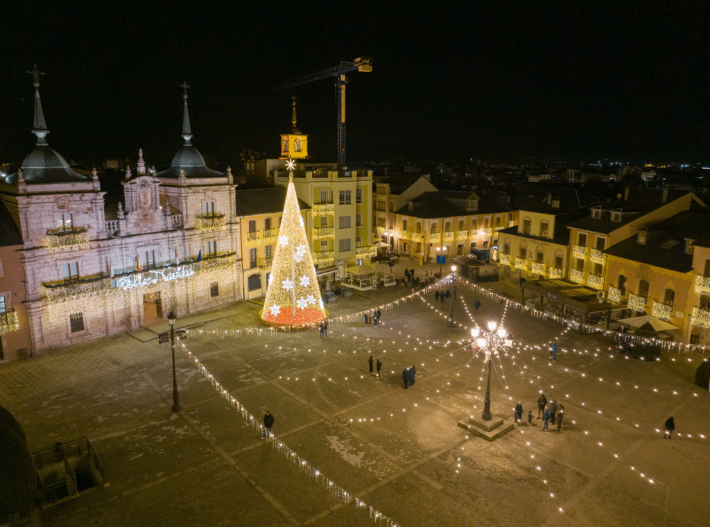 PLAZA DEL AYUNTAMIENTO NAVIDAD 2024 2025