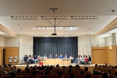 El Consejo de la Infancia y Adolescencia de Ponferrada Eleva sus Propuestas al Ayuntamiento en la Casa de la Cultura