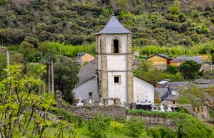 Iglesia de San Juan de Paluezas Autor: Hovallef