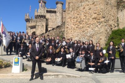 Foto delante del Castillo de Ponferrada