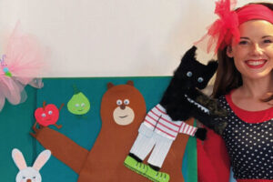 Bebecuento En la cueva en la Casa de la Cultura