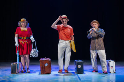 CUENTOS VIAJEROS. Elfo Teatro