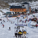 Así están San Isidro y Leitariegos: nieve dura y más de 20 km esquiables