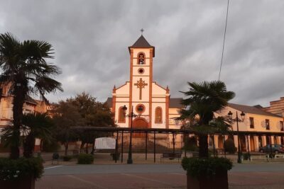 Parroquia de San Cristobal Toral de los Vados
