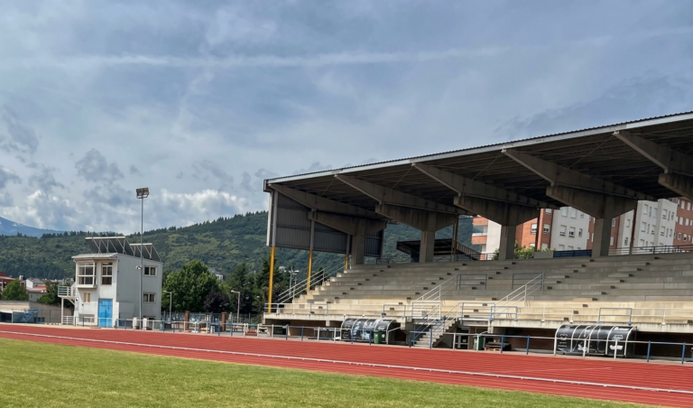 Estadio Municipal de Atletismo Coloman Trabado
