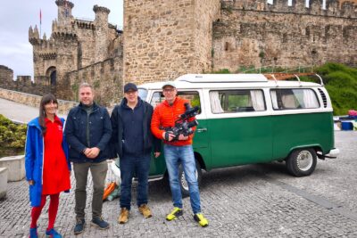 Las cámaras de RTVE toman el Castillo de Ponferrada para grabar con el 'profesor10demates'