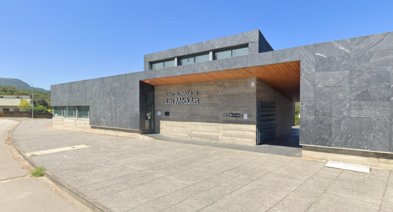 casa del parque de las medulas