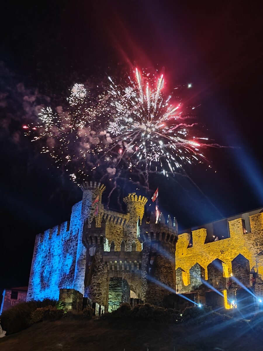 fuegos artificiales noche templaria