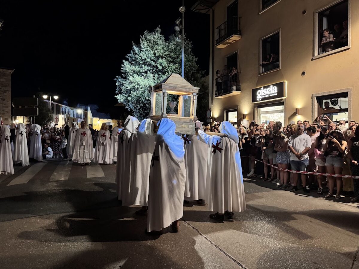 santo grial noche templaria