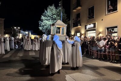 santo grial noche templaria