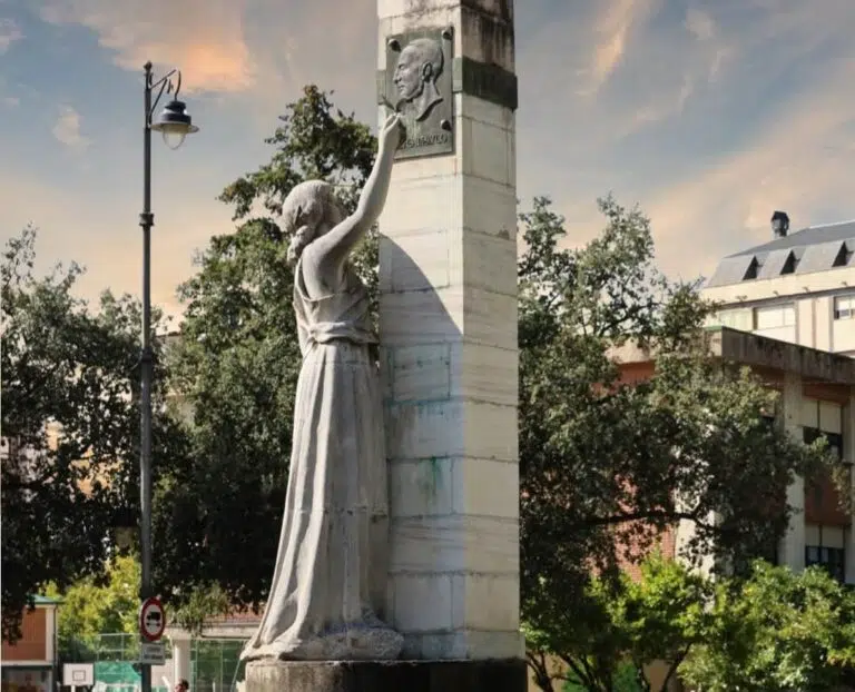 Portada centenario la carrasca